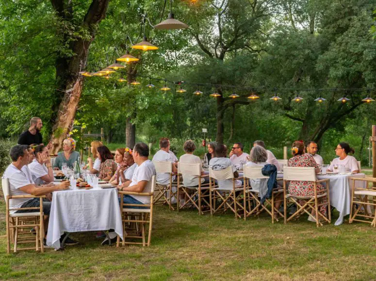 Soirée guinguette bord de rivière séminaire en occitanie