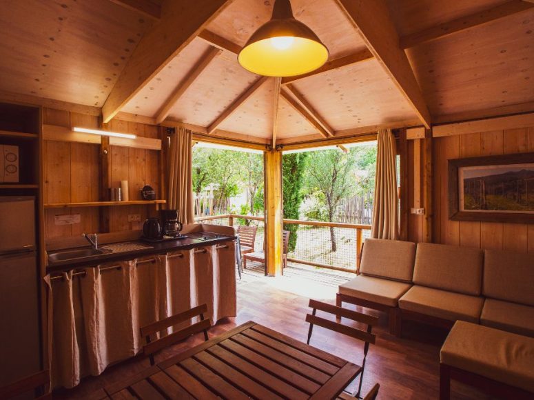 cabane vigneronne glamping